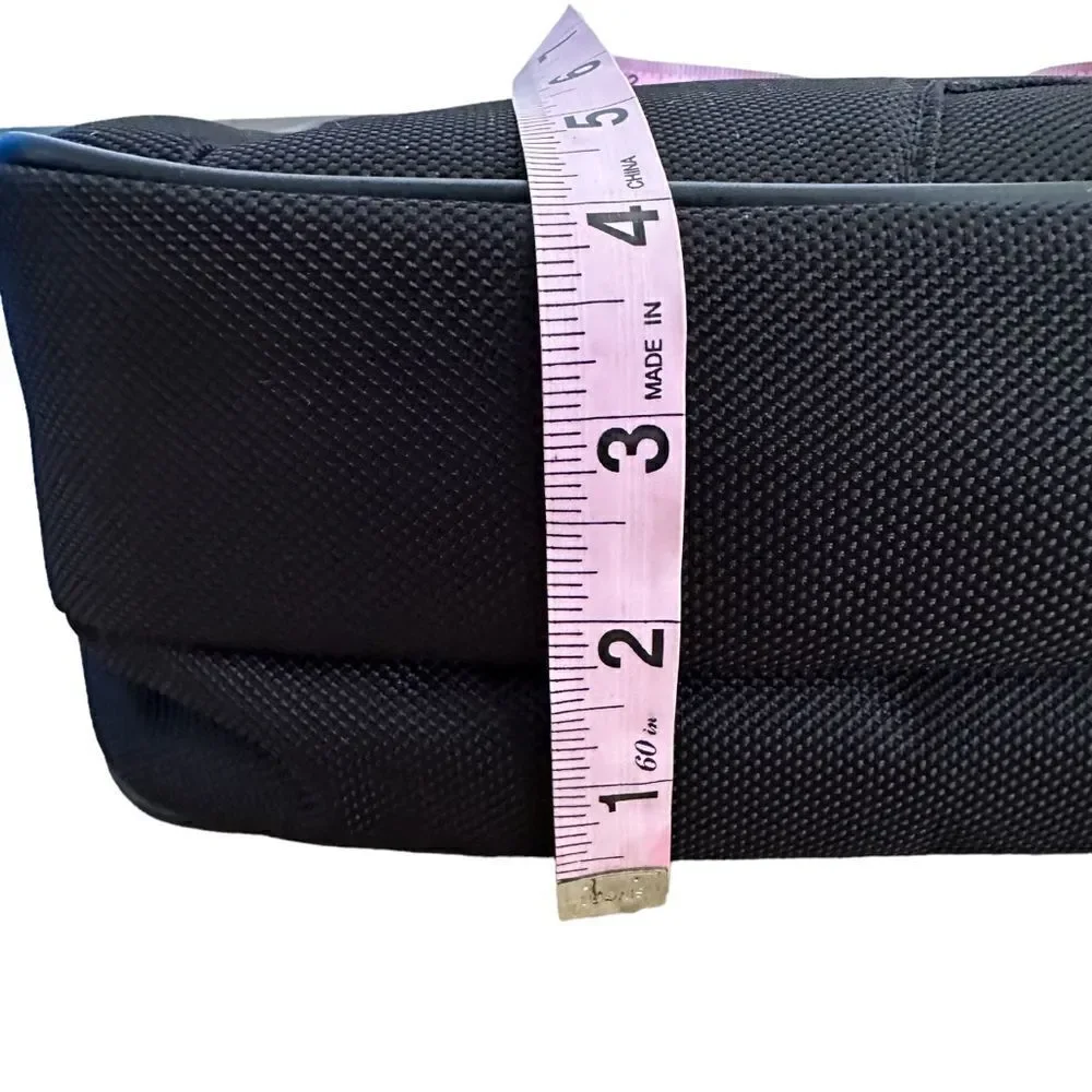 Samsonite ~ Black Laptop work/travel bag with crossbody strap ~ lots of pockets